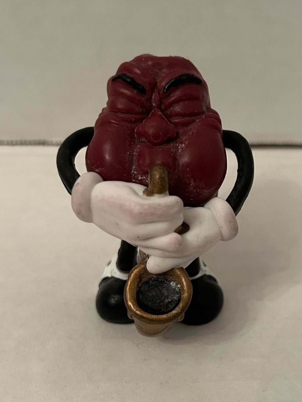 Vintage 1987 California Raisins
CALRAB Saxophone Player 21/4" Figurine PVC Toy